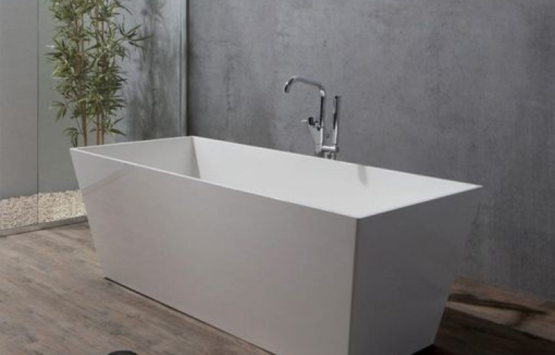 Bañera de mármol
